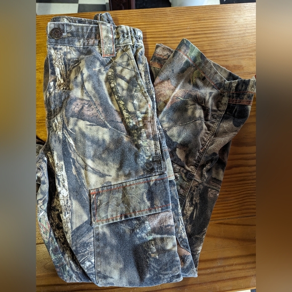 4 pairs Boys sz 14 camo pants. (4 pair lot)(Turkey season 🙂) - Picture 4 of 4